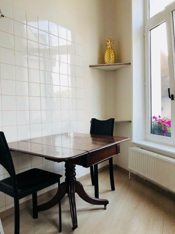 Bed and Breakfast Olives Брюссель Экстерьер фото