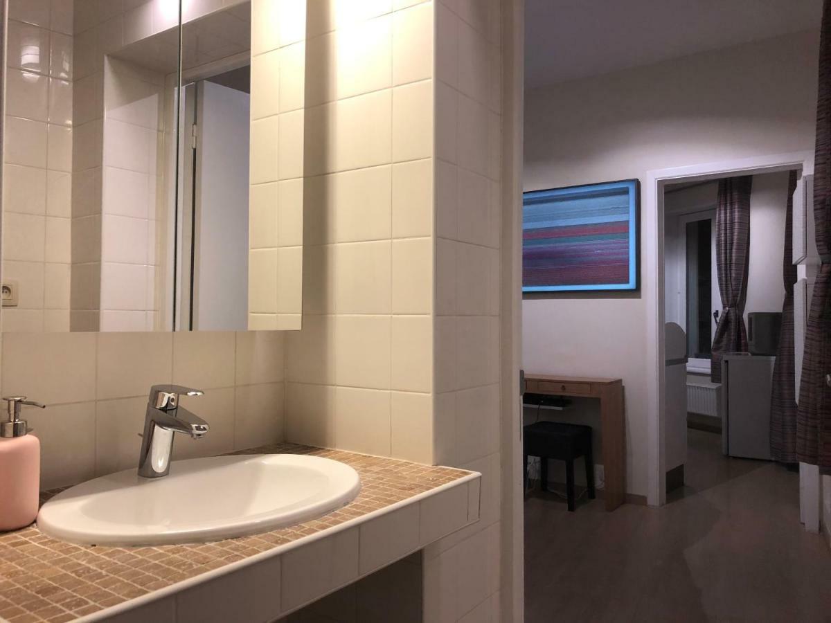 Bed and Breakfast Olives Брюссель Экстерьер фото